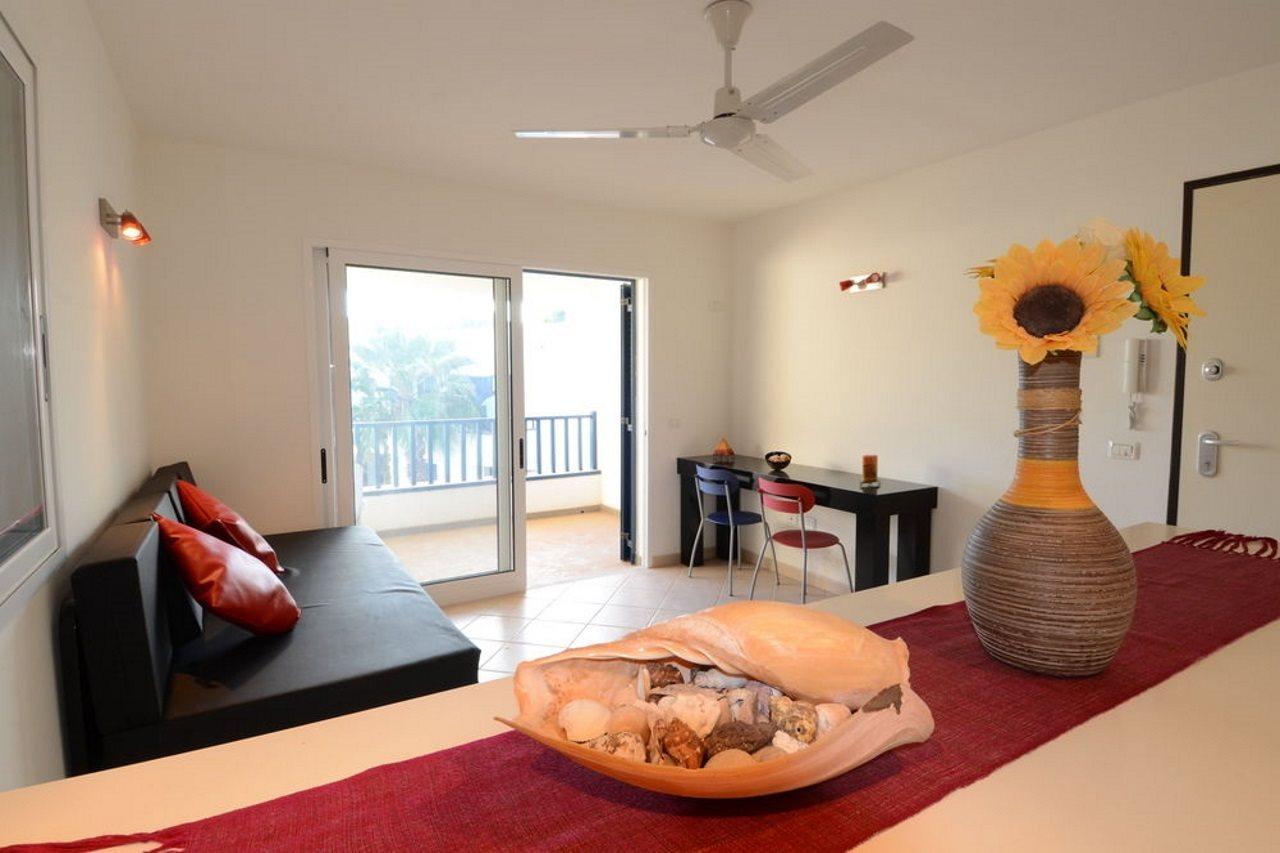 Aparthotel Leme Bedje 3*